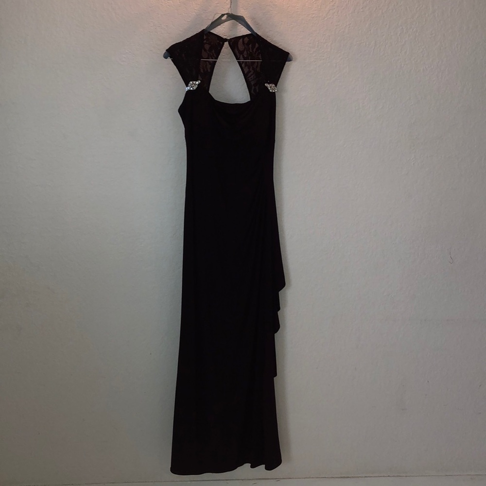 Purple evening dress with lace sleeves